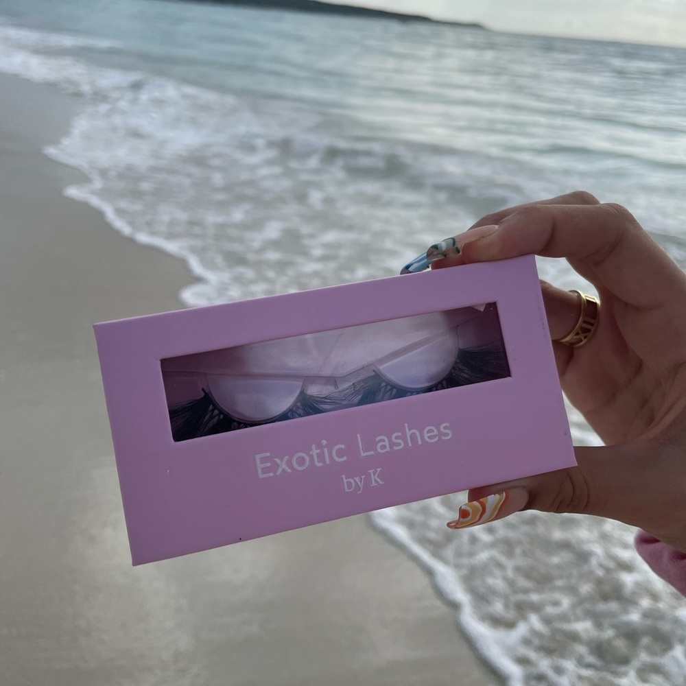 EXOTICLASHESBYK Falsie’s LONG